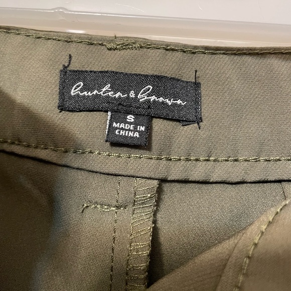 Wide Leg Cargo Pants - Picture 3 of 4